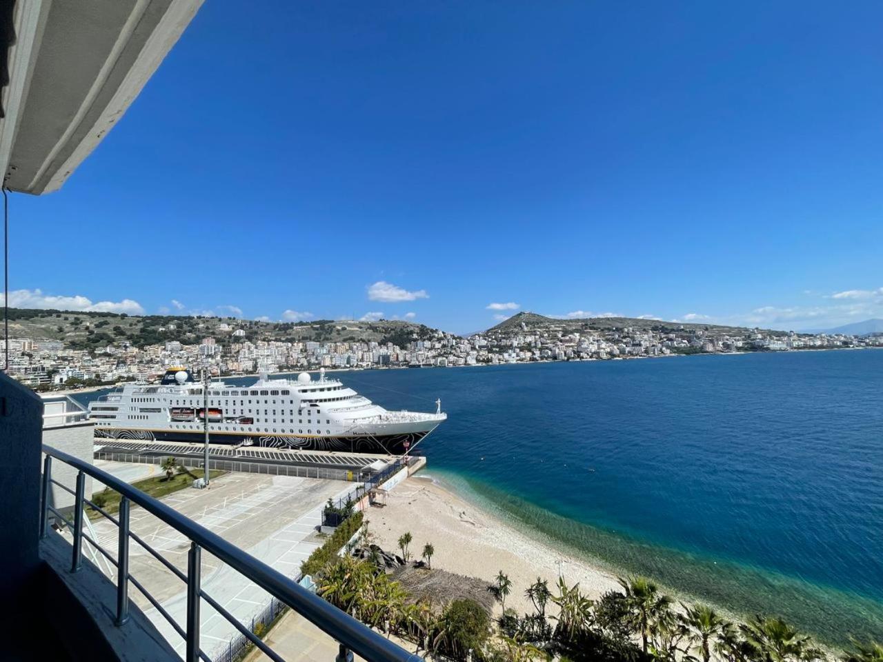 Kristina Bellavista Rooms Sarande Bagian luar foto