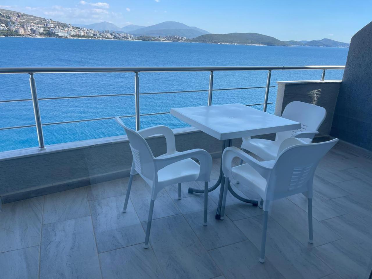 Kristina Bellavista Rooms Sarande Bagian luar foto